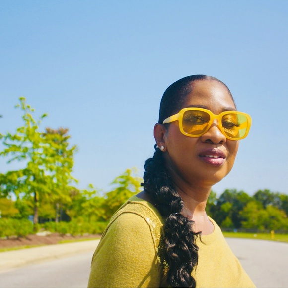 Meet your Posher, Hazel - Picture 2 of 5